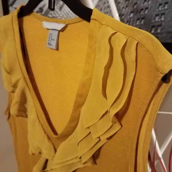 H & M Golden Yellow Sleeveless Top - Picture 4 of 6